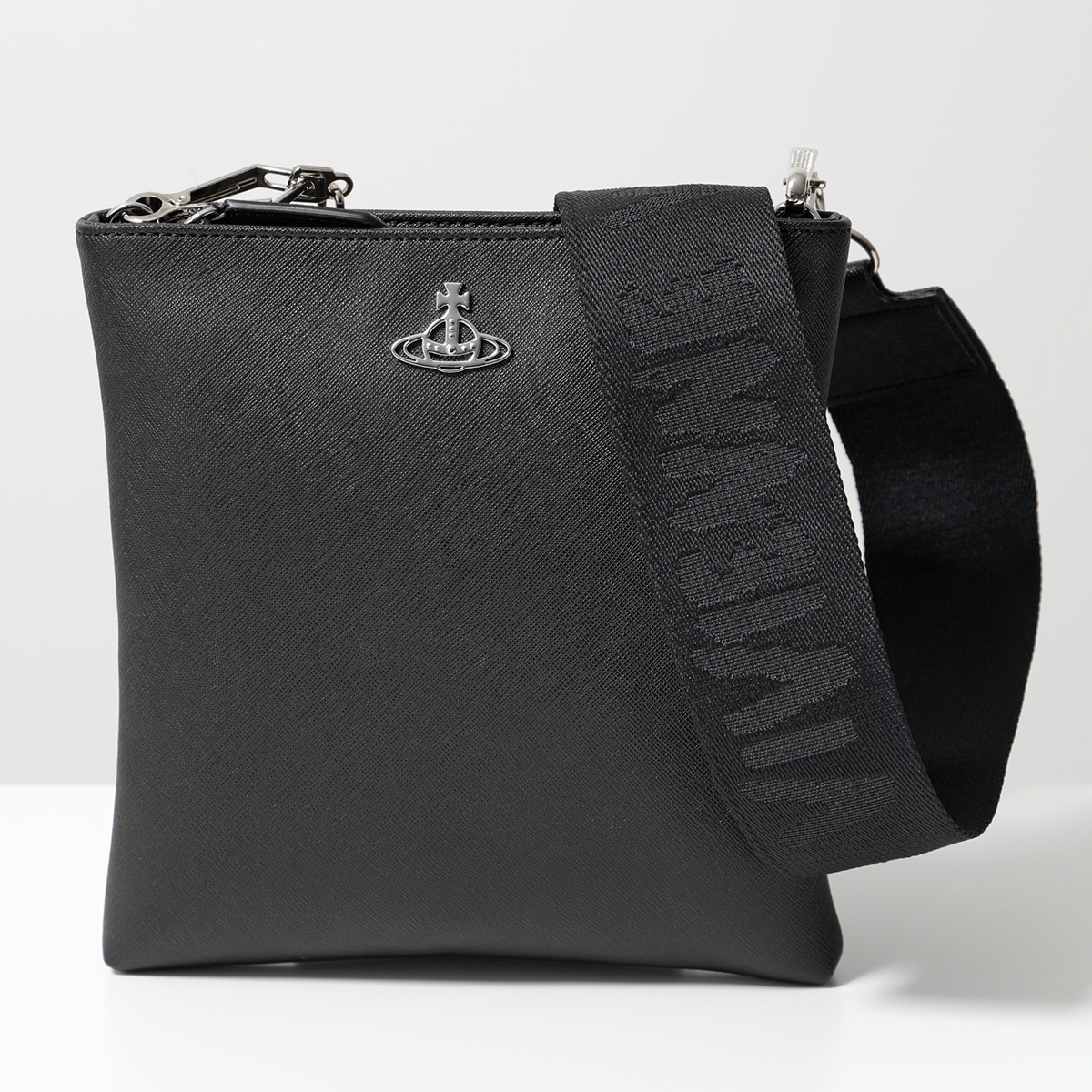 Vivienne Westwood（ヴィヴィアンウエストウッド） ショルダーバッグ