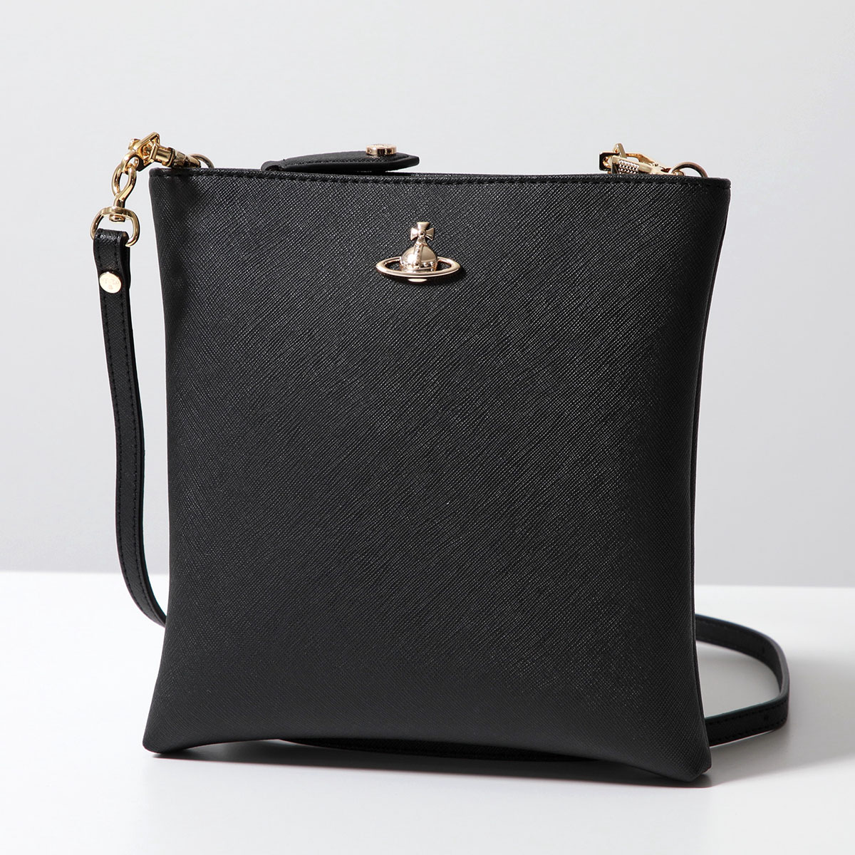 ◆Vivienne Westwood◆ スクエアク バッグ4304007NU S000B N401 Vivienne Westwood ヴィヴィアンウエストウッド ショルダー