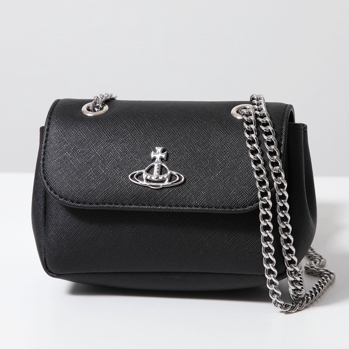 Vivienne Westwood（ヴィヴィアンウエストウッド） ショルダーバッグ