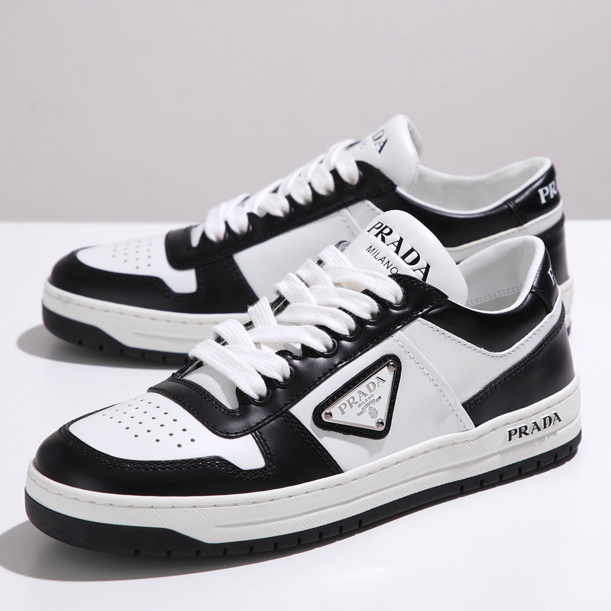 PRADA プラダ スニーカー 1E792M 3LKG レディース ローカット ダウンタウン レザー トライアングルロゴ シューズ 靴  F0964/BIANCO-NERO 【35.5】