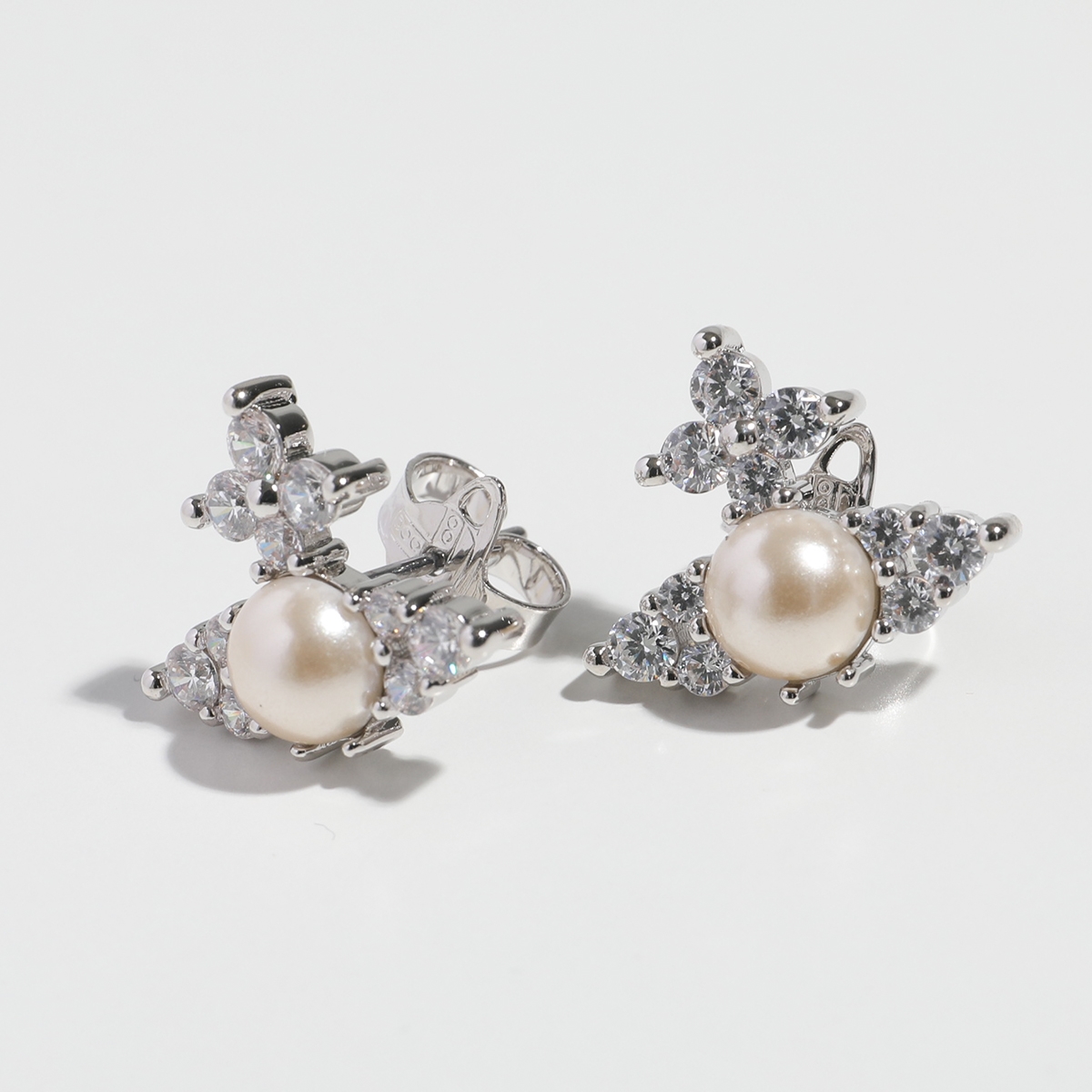 Vivienne Westwood ピアス FEODORA フェオドラ 6201034Y Vivienne Westwood ヴィヴィアンウエストウッド ピアス FEODORA