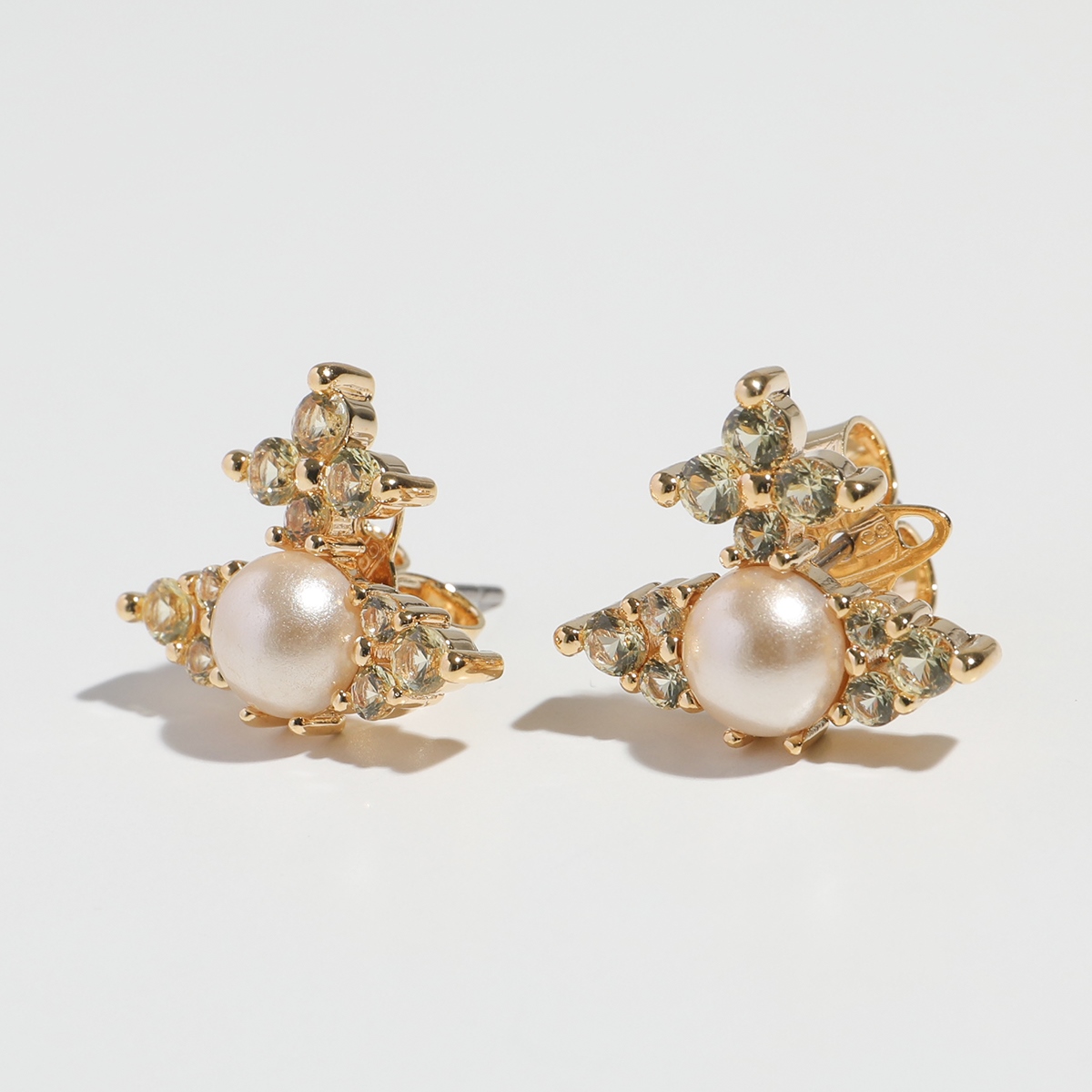 Vivienne Westwood（ヴィヴィアンウエストウッド） ピアス FEODORA