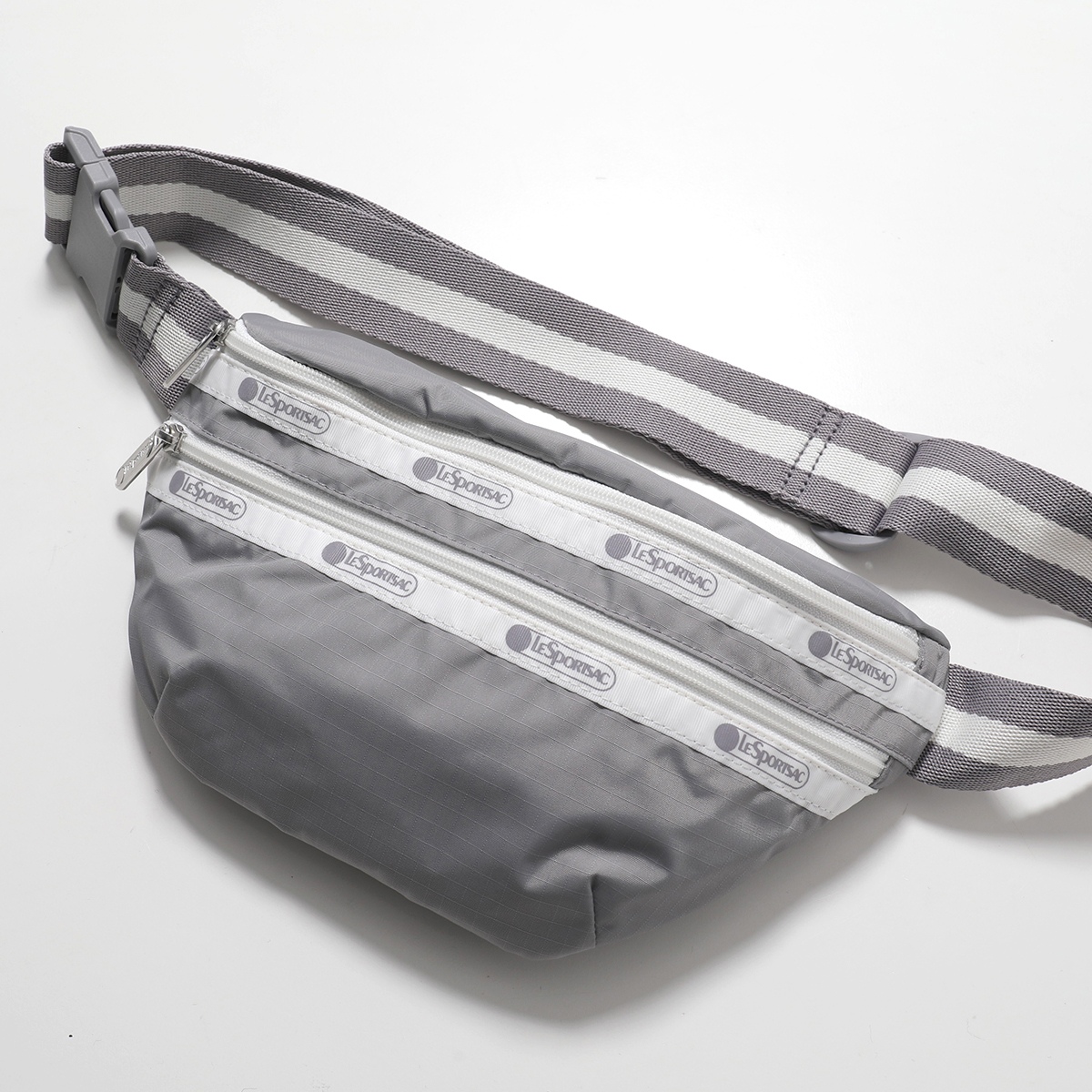 LeSportsac CLASSIC BELT BAG 3718 F988 クロスボディ (1127) 楽天市場】LeSportsacCLASSIC BELT BAG3718 F988SCARLET COLOR