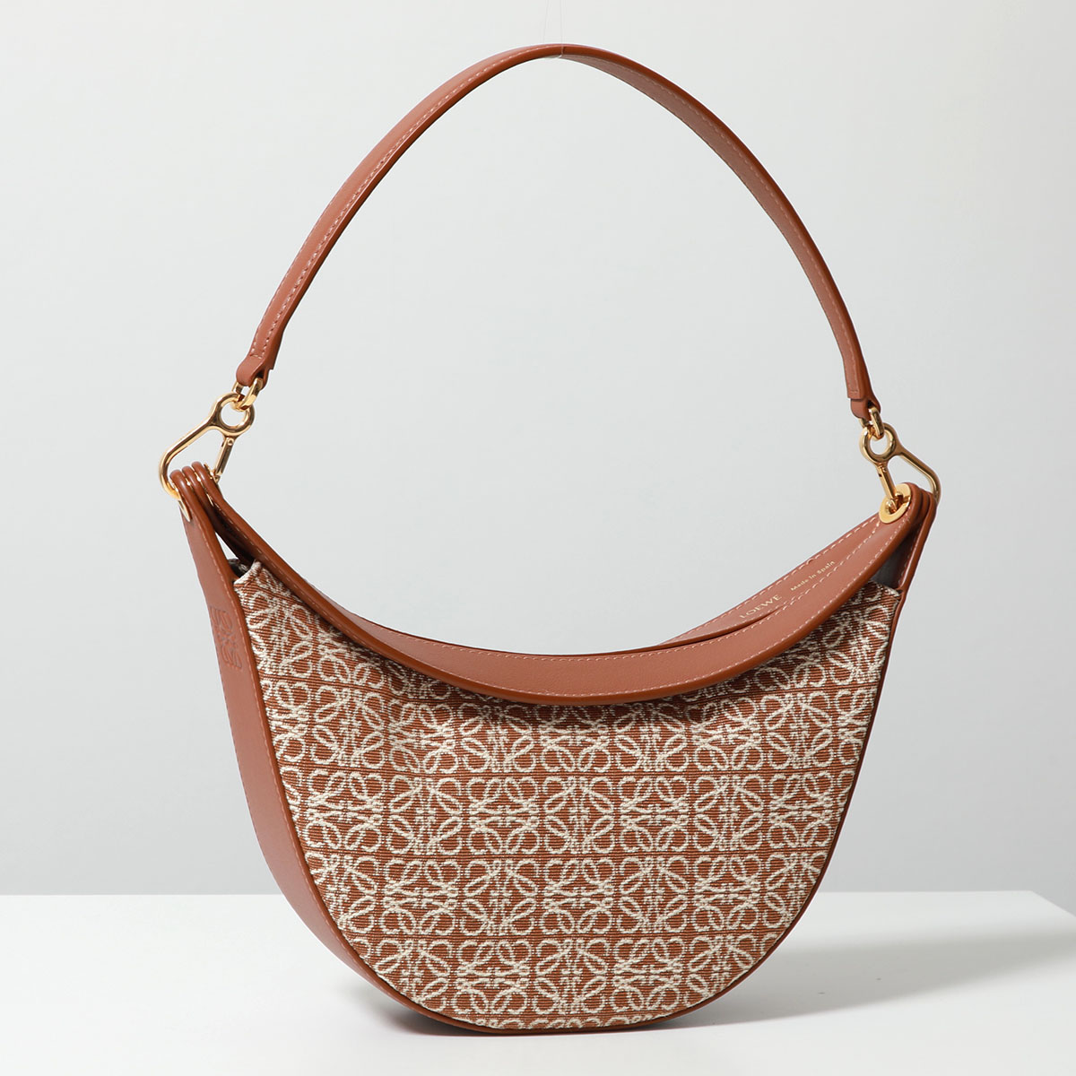 ルナノスページ LOEWE ロエベ ハンドバッグ LUNA SMALL ANAGRAM ルナ スモール