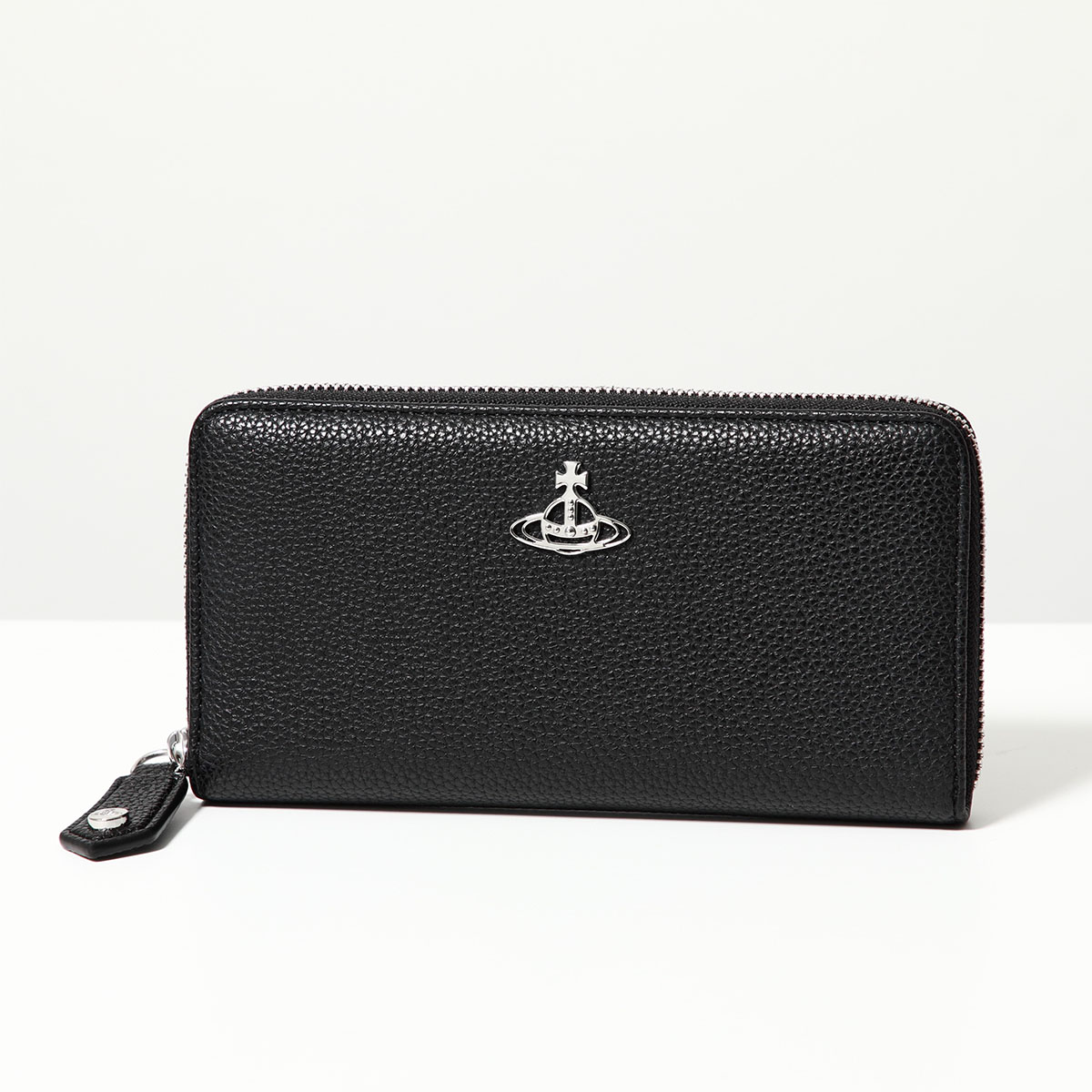 あ*ん様 新品　Vivienne Westwood 長財布 ラウンドファスナー Vivienne Westwood（ヴィヴィアンウエストウッド） ラウンドファスナー