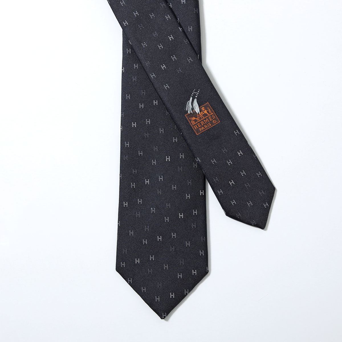HERMES エルメス cravate twill  シルク ネクタイ レッド メンズ 中古・古着通販】HERMES (エルメス) 総柄シルクネクタイ レッド サイズ