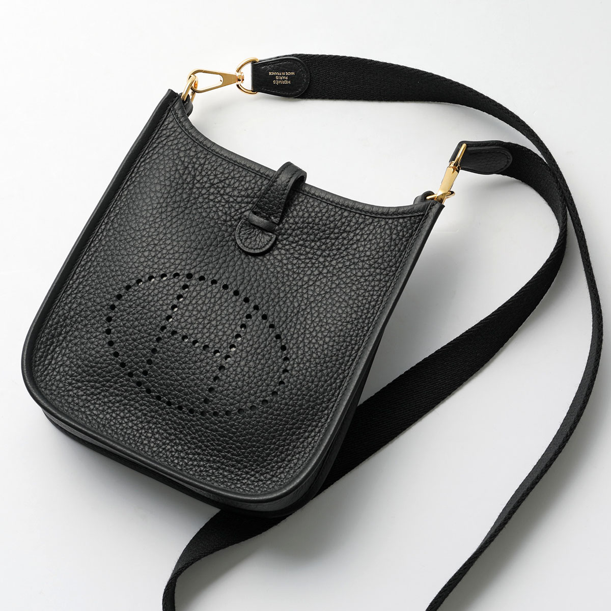 HERMES エルメス ショルダーバッグ EVELYNE 16 AMAZONE TPM 069426CK トリヨンクレマンス Hロゴ W刻印 GD金具  鞄 NOIR/NOIR : 360820501 : インポートセレクトmusee - 通販 - Yahoo!ショッピング