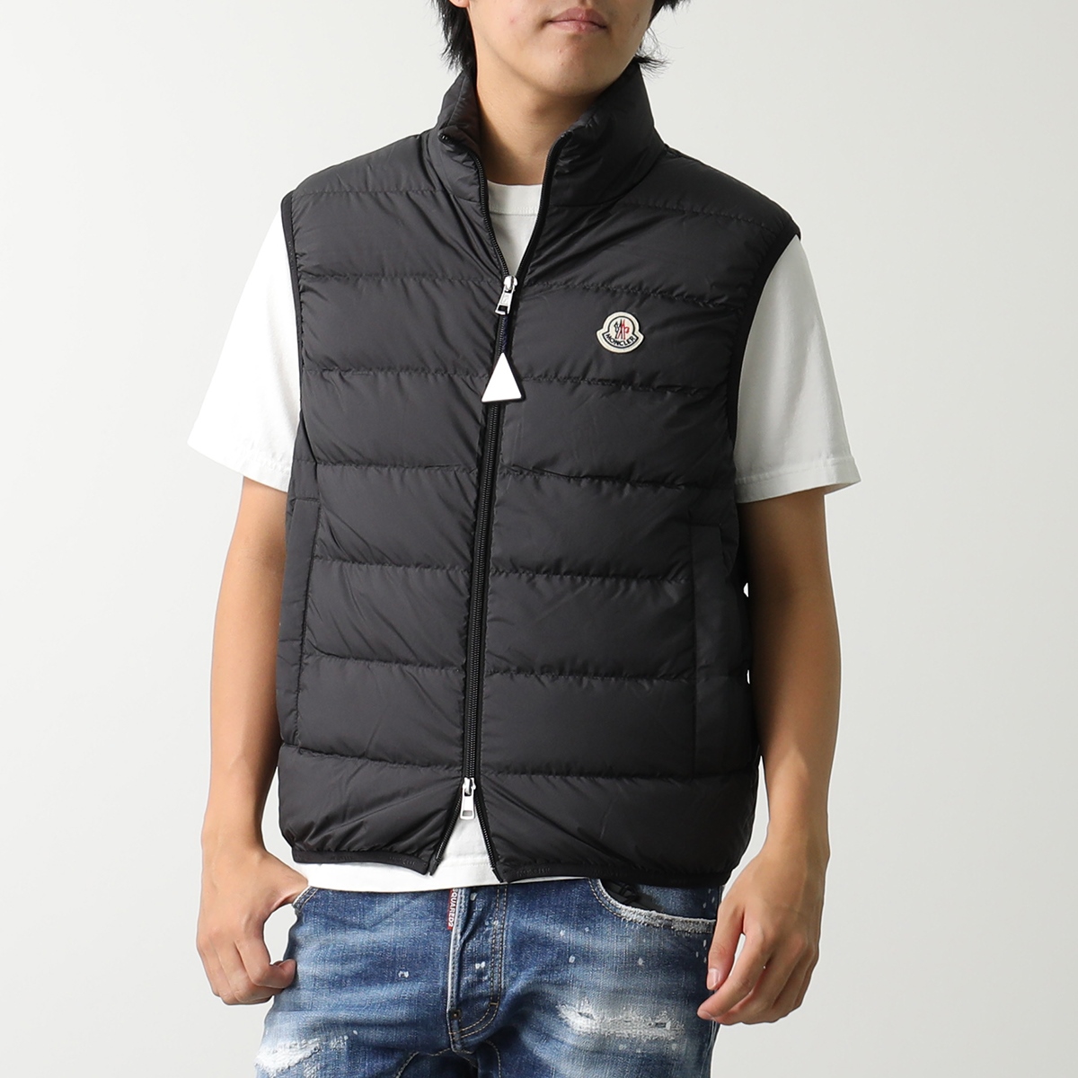 MONCLER モンクレール ダウンベスト CONTRIN 1A00076 54A81 メンズ ジレ アイコンパッチ スタンドカラー 999