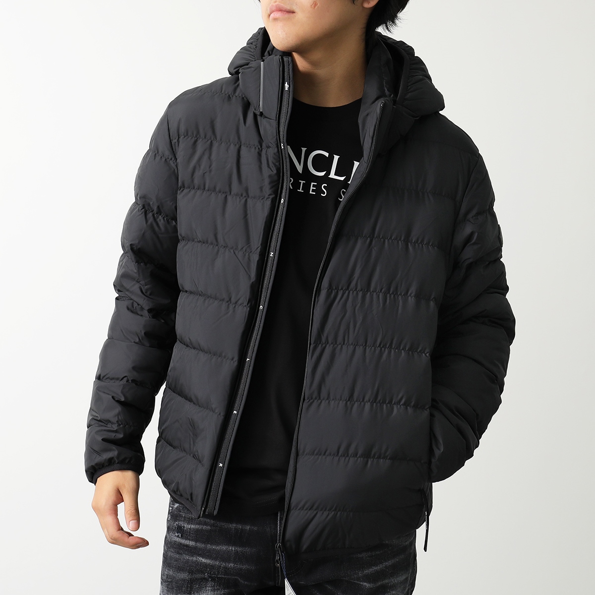 MONCLER Matt Black モンクレール マットブラック ダウンジャケット JELUZ 1A00050 5973I メンズ フード付き  ラバーアイコンパッチ 999 : 360828157 : インポートセレクトmusee - 通販 - Yahoo!ショッピング