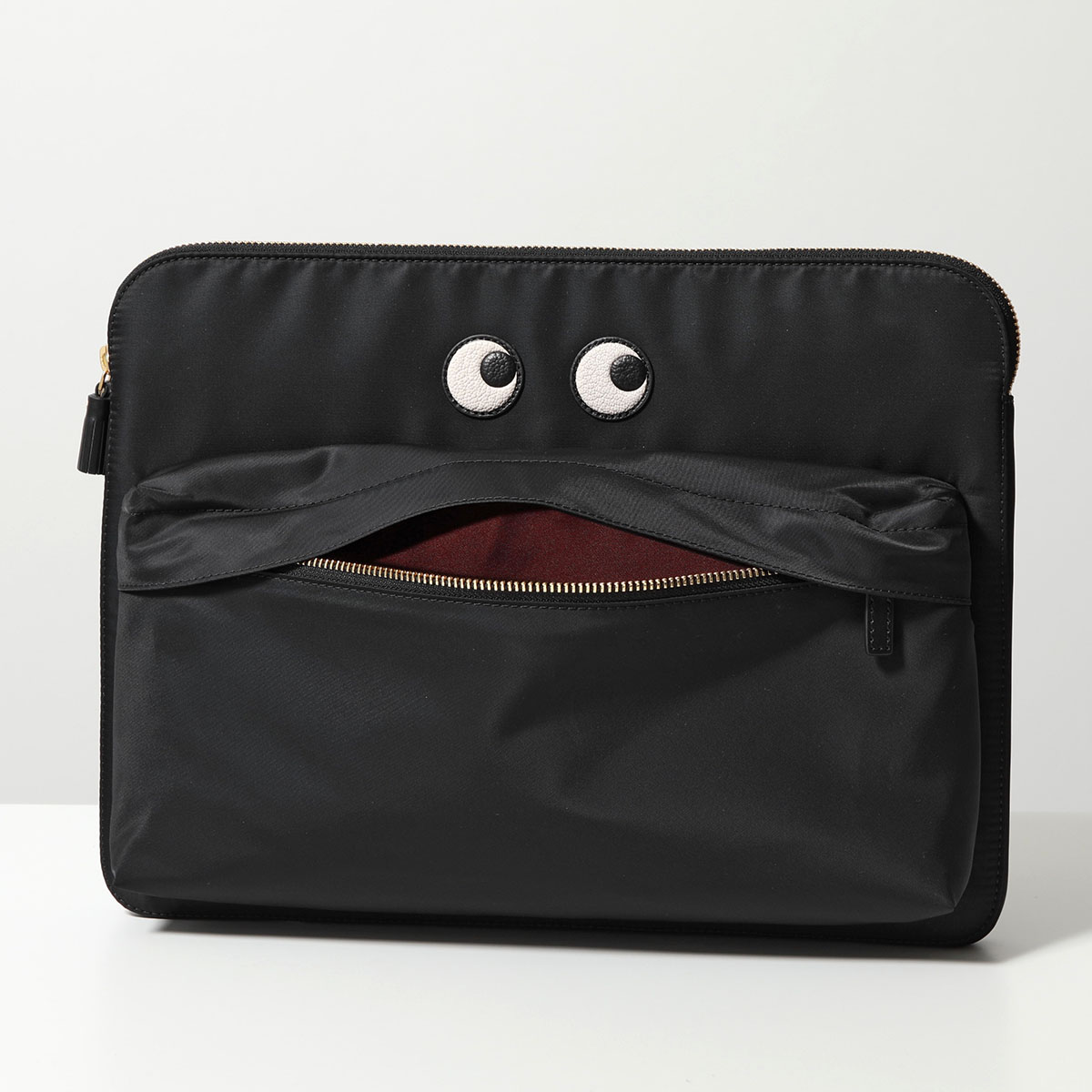 ANYA HINDMARCH アニヤハインドマーチ クラッチバッグ Tech Case Eyes アイズ 195782 レディース エコナイロン 鞄  BLACK : 360911107 : インポートセレクトmusee - 通販 - Yahoo!ショッピング