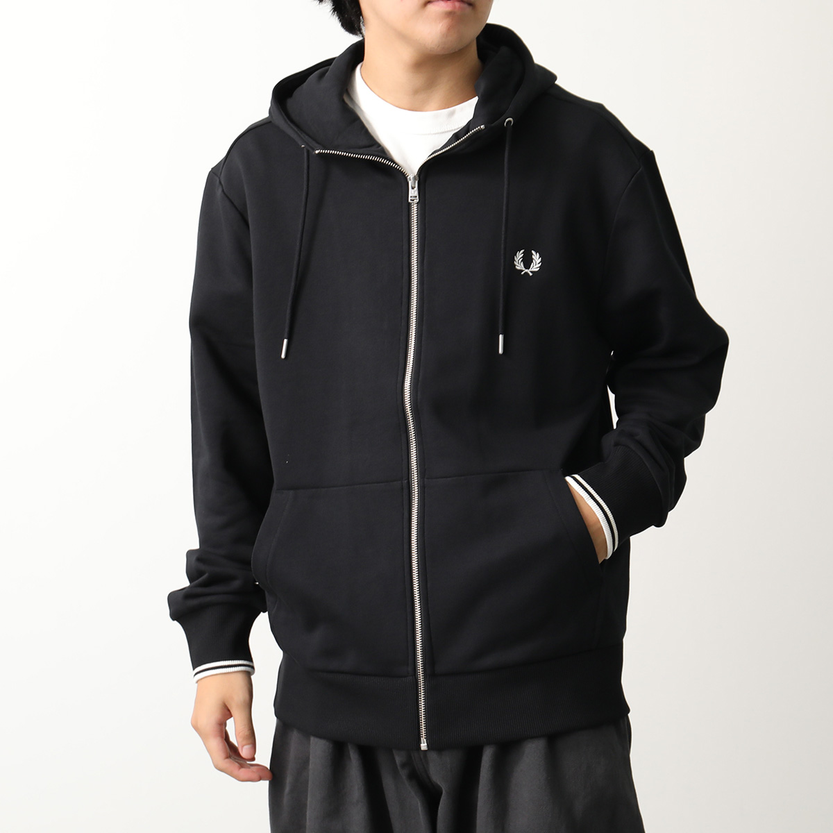 FRED PERRY（フレッドペリー） パーカー HOODED ZIP THROUGH