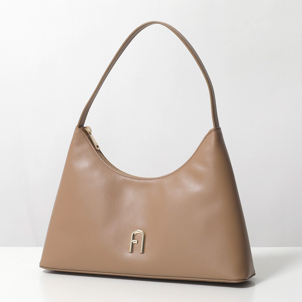 FURLA（フルラ） ホーボーバッグ DIAMANTE ディアマンテ WB00782