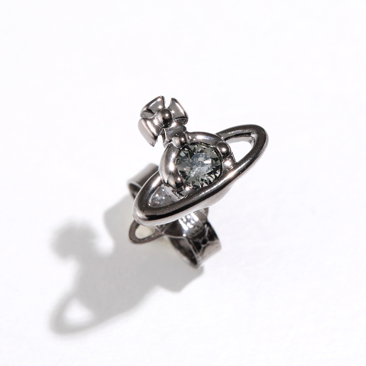 オーブ　ヴィヴィアン　ピアス　片耳 Vivienne Westwood（ヴィヴィアンウエストウッド） ピアス 62010086