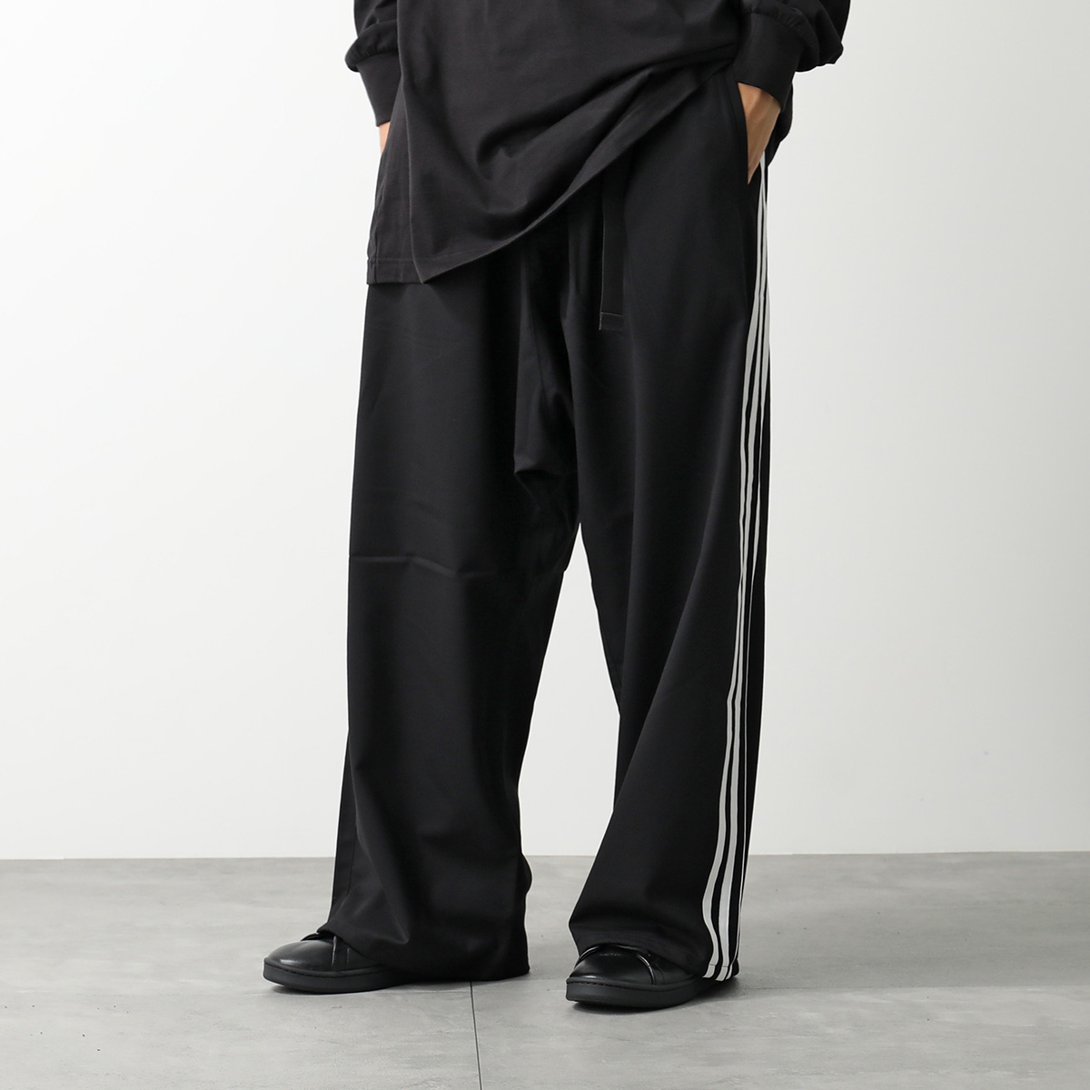 Y-3 ワイスリー トラックパンツ REF WO PANTS IW7455 メンズ ワイドパンツ 3ストライプ ロゴ BLACK