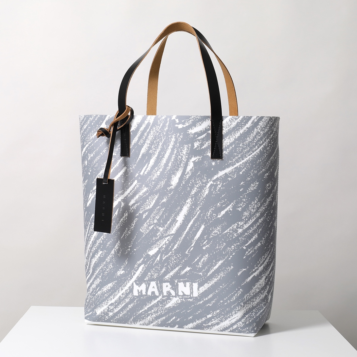 MARNI マルニ トートバッグ SHMQ0037A3 P8083 メンズ PVC バイカラー TRIBECA トライベッカ ショッピングバッグ  クレヨンプリント ロゴ 鞄 カラー2色