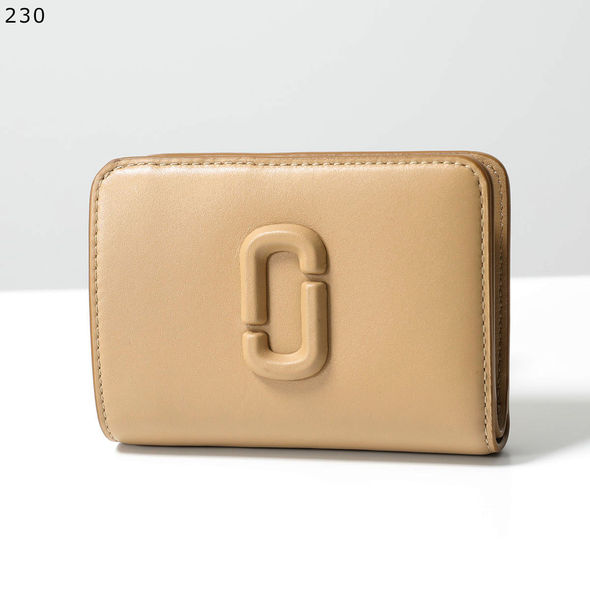 MARC JACOBS マークジェイコブス 二つ折り財布 カバード Jマーク MARC JACOBS マークジェイコブス 二つ折り財布 カバード Jマーク