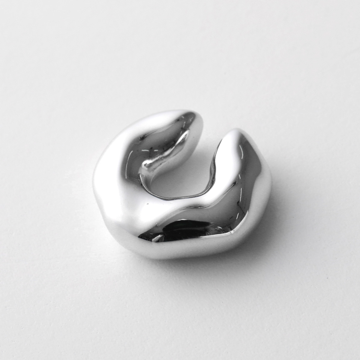 ジルサンダー Logo Engravedイヤーカフ シルバー セール】ジルサンダー Jil Sander JIL SANDER イヤーカフ