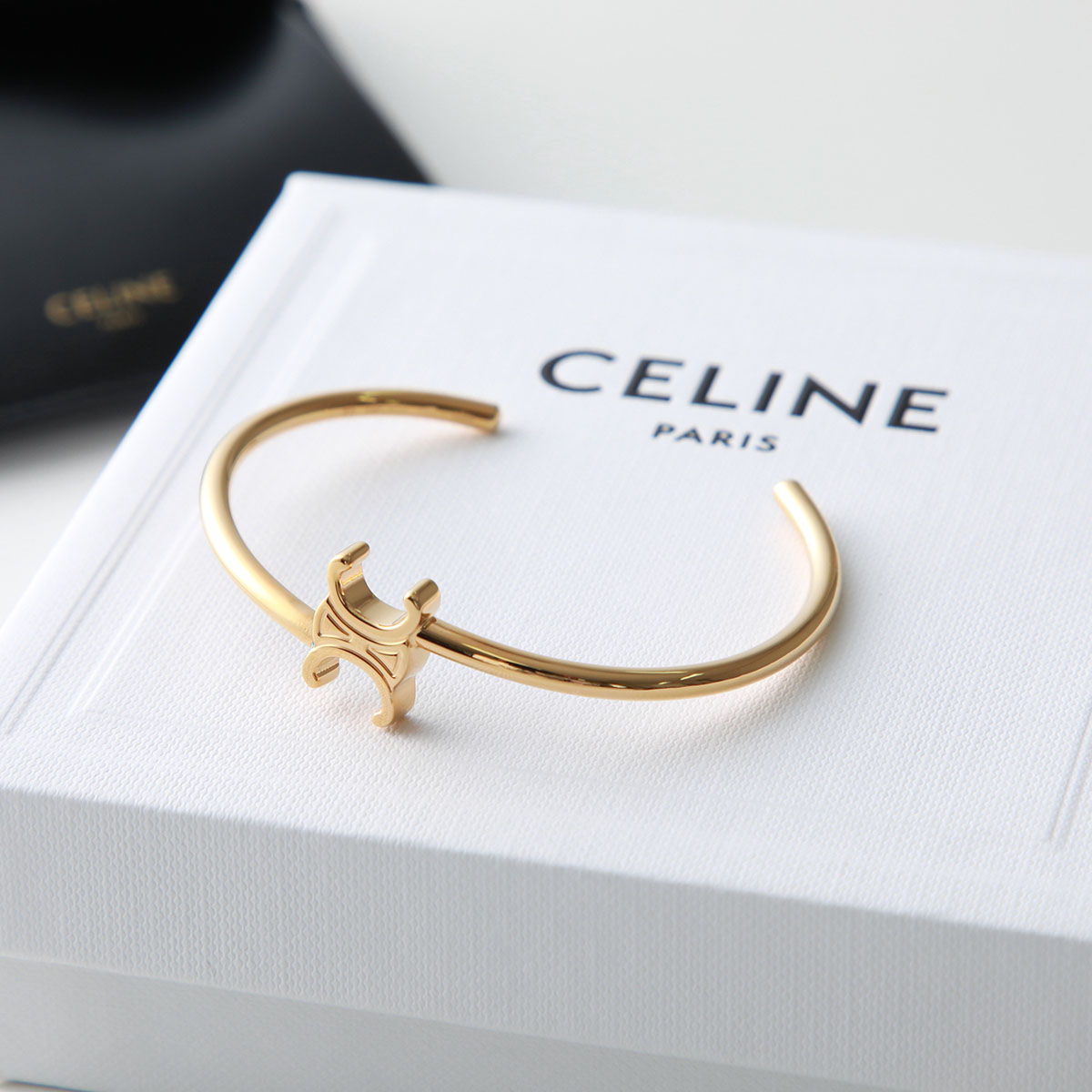 CELINE セリーヌ バングル 460PQ6BRA.35OR メンズ トリオンフ ブレスレット アシンメトリック カフ アクセサリー Gold :  361109950 : インポートセレクトmusee - 通販 - Yahoo!ショッピング