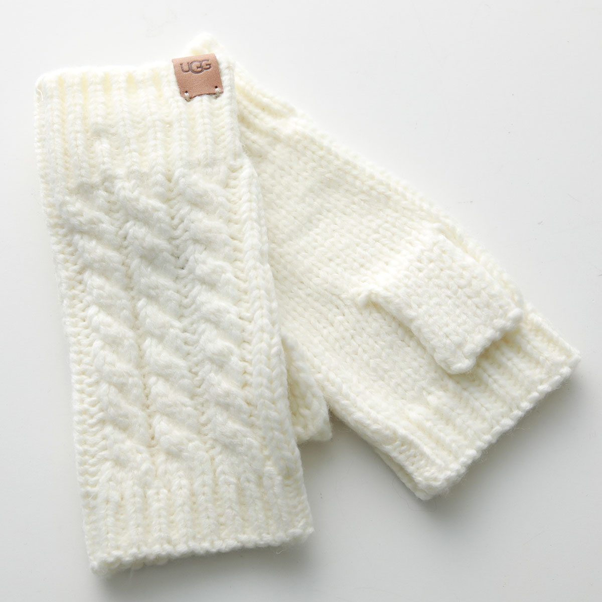 UGG アグ グローブ Cable Fingerless Glove ケーブル フィンガー
