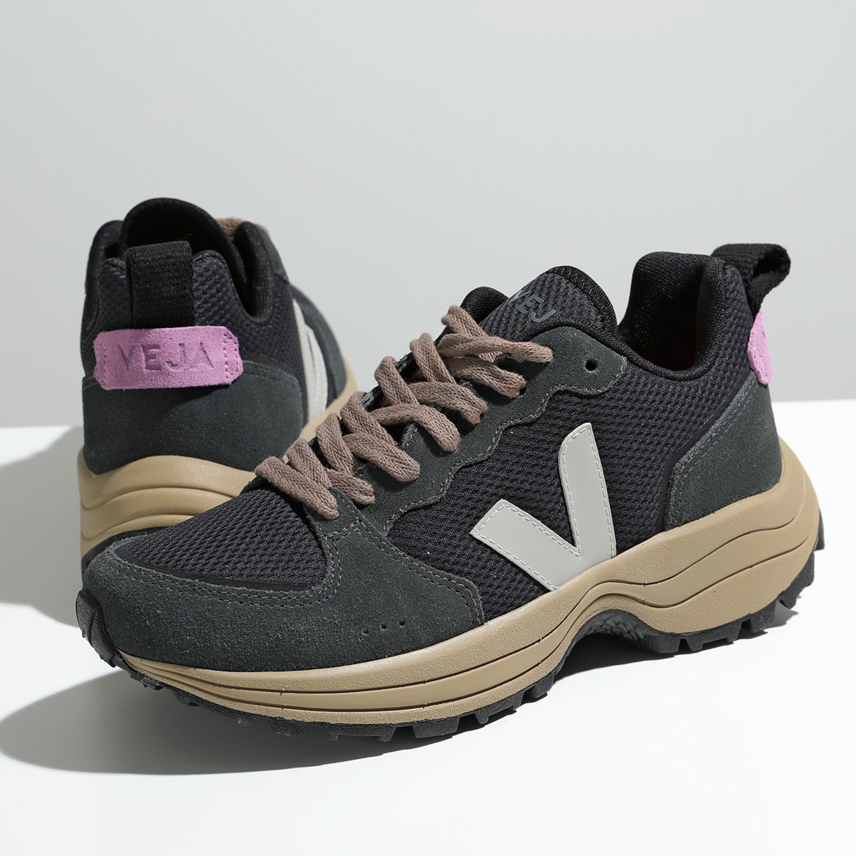 VEJA（ヴェジャ） スニーカー VENTURI II ベンチュリ レディース