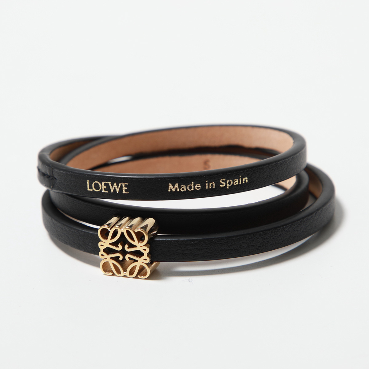 LOEWE ロエベ ブレスレット J920240X17 レディース レザー アナグラム ツイスト バングル アクセサリー 1100/BLACK