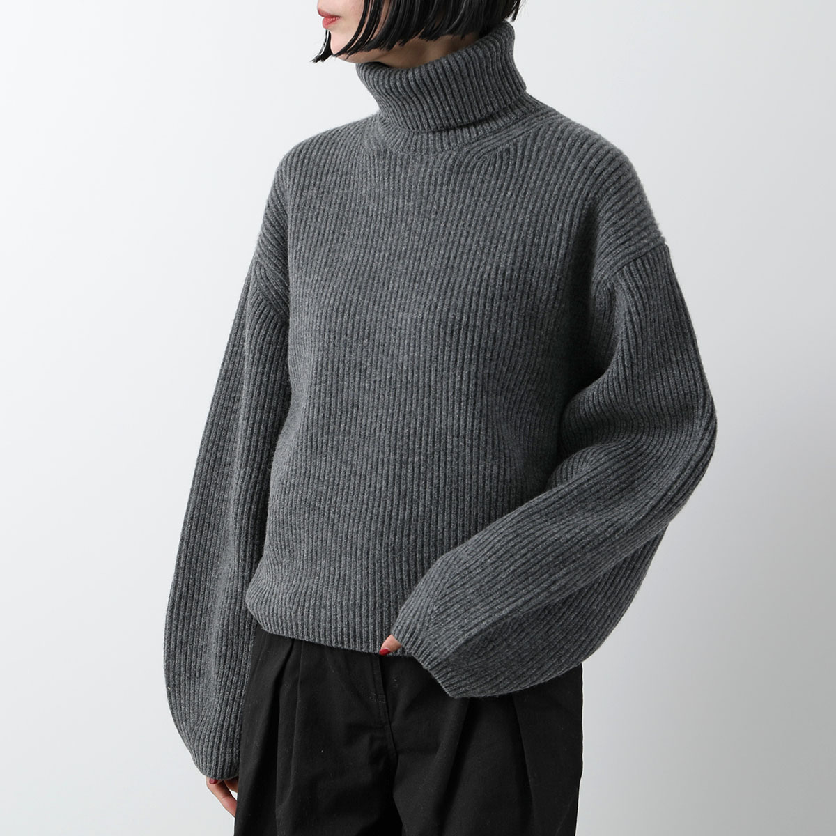 TOTEME Toteme トーテム セーター 244-WRT0394-YA0110