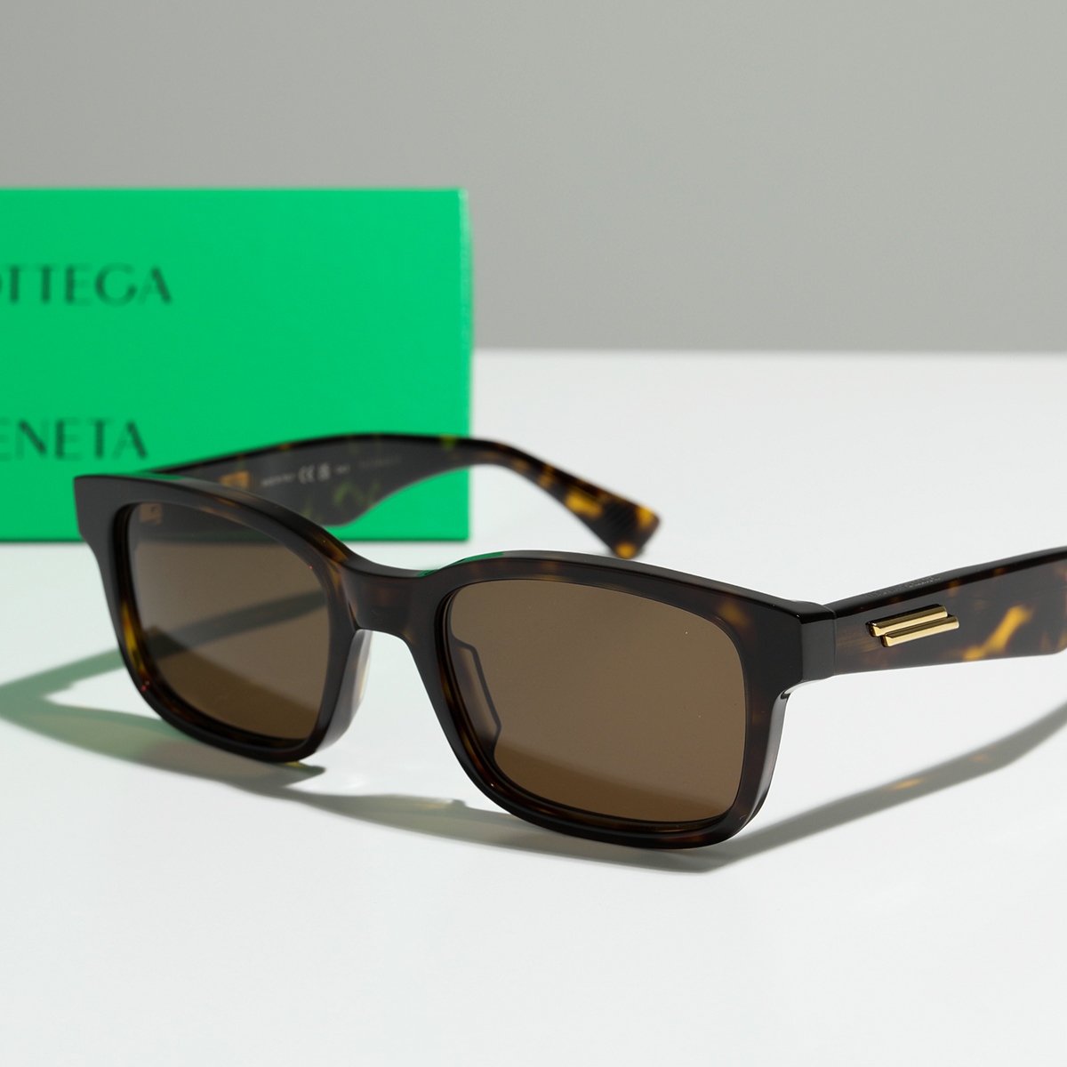 BOTTEGA VENETA（ボッテガ・ヴェネタ） サングラス BV1146S レディース