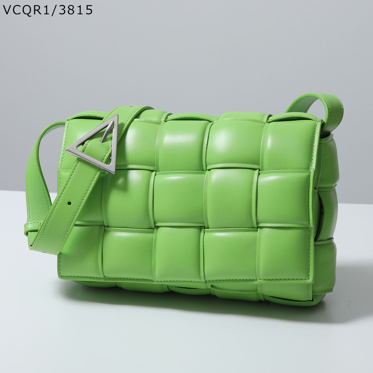 BOTTEGA  VENETAのショルダーバッグ BOTTEGA VENETA（ボッテガ・ヴェネタ） ショルダーバッグ バン バン