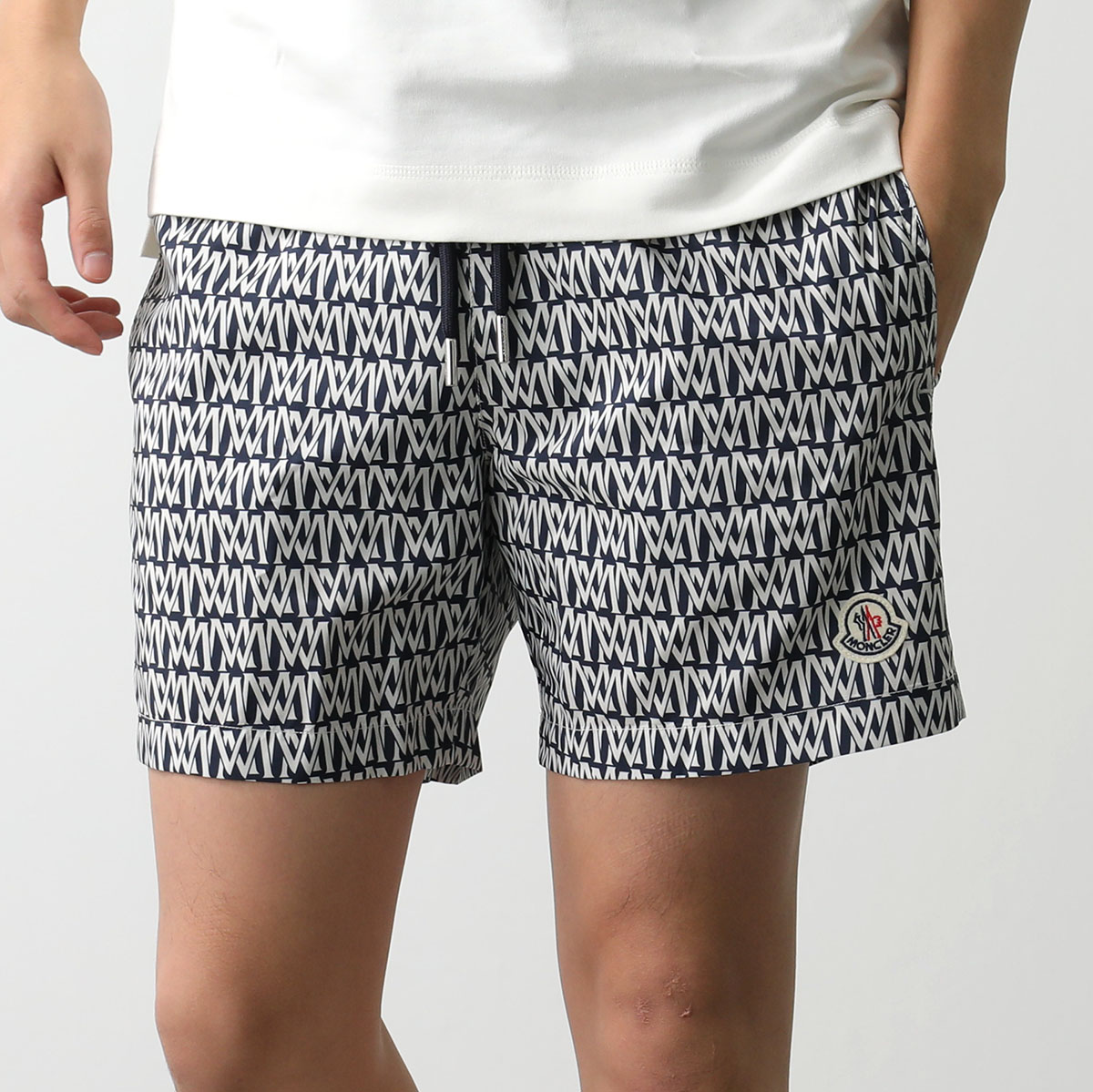MONCLER モンクレール ショーツ 2C00001 597DA BOXER MARE