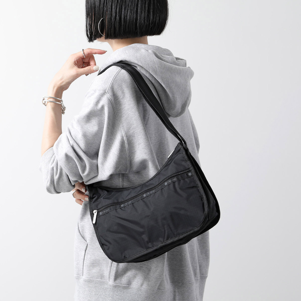 値下げ【新品】レスポートサック ショルダーバッグ ClassicHobo LeSportsac レスポートサック ショルダーバッグ レディース