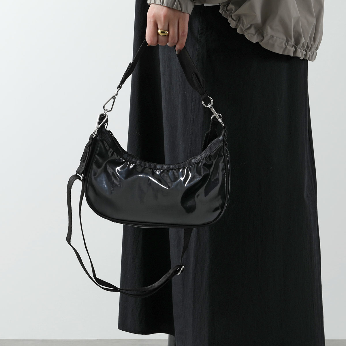 【新品タグ付き】レスポートサック 2wayショルダーSM CONV HOBO 新品タグ付き】レスポートサック 2wayショルダーSM CONV HOBO