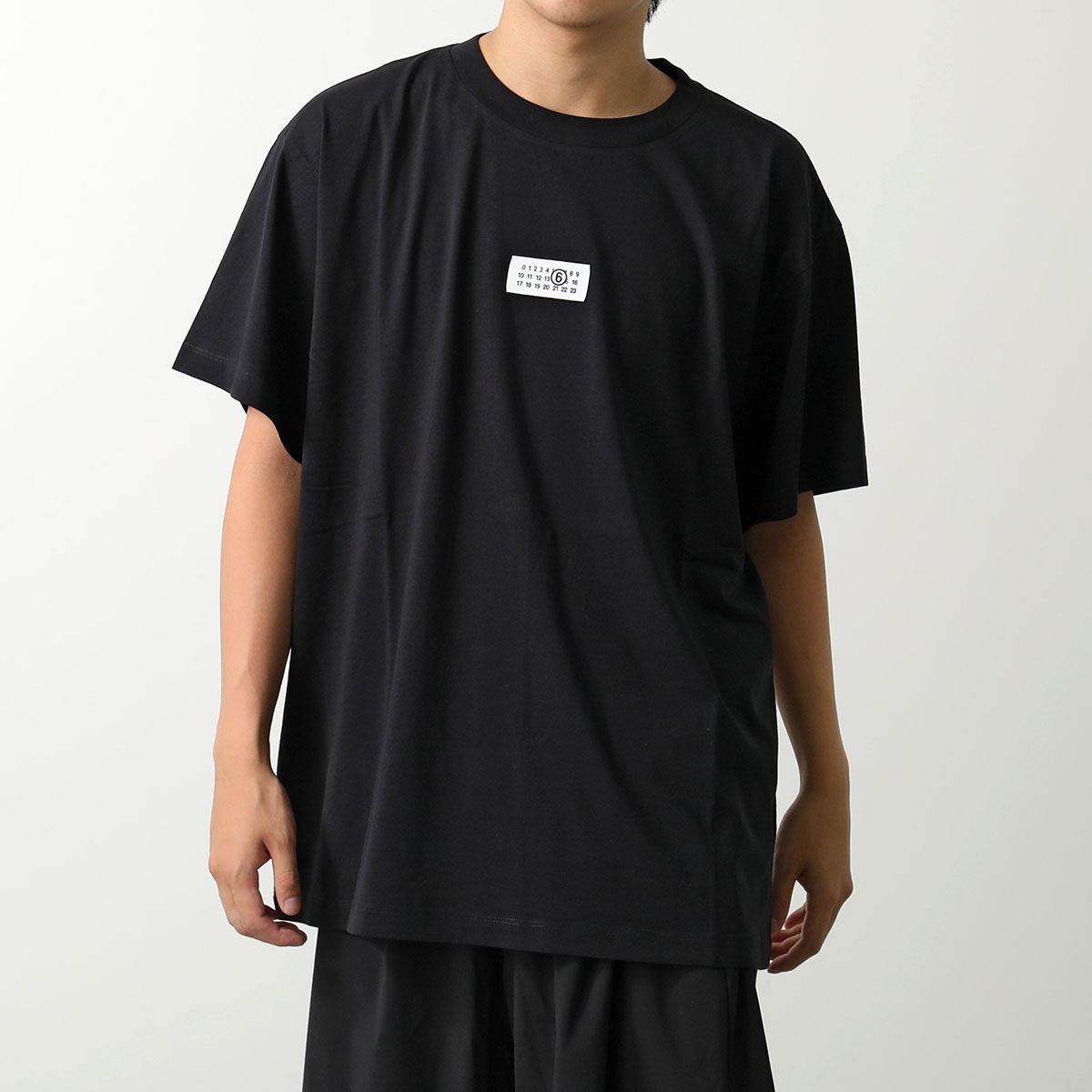 新作】MM6 ロゴTシャツブラック12Y