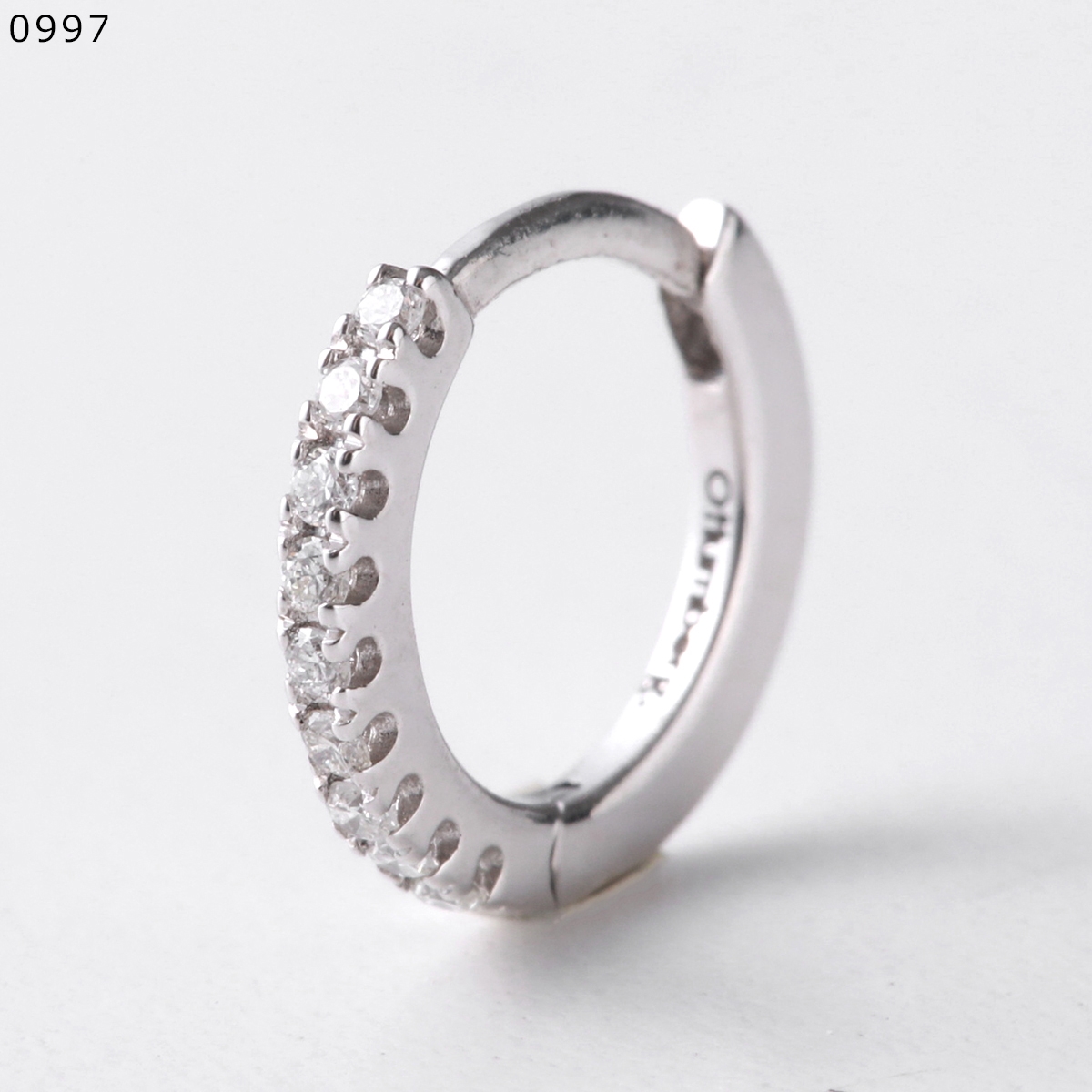 Otiumberg オティウムバーグ 片耳用 ダイヤモンド フープ ピアス Otiumberg オティウムバーグ フープピアス Diamond Huggie