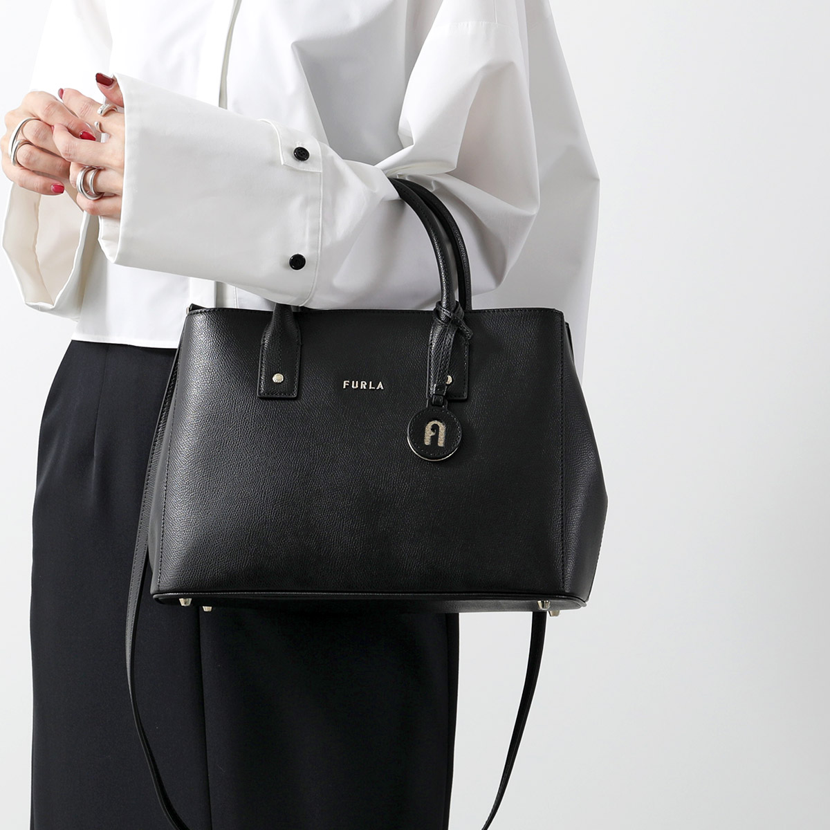 FURLA Furla フルラ ハンドバッグ LINDA リンダ WB01286 ARE000