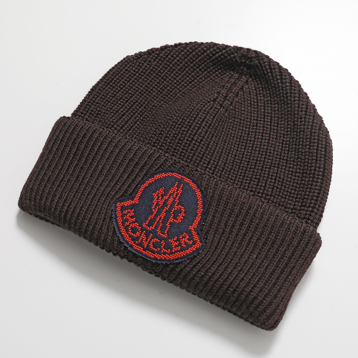 MONCLER モンクレール ニットキャップ ウール100% レザーロゴパッチ MONCLER モンクレール ニットキャップ ウール100% レザーロゴパッチ