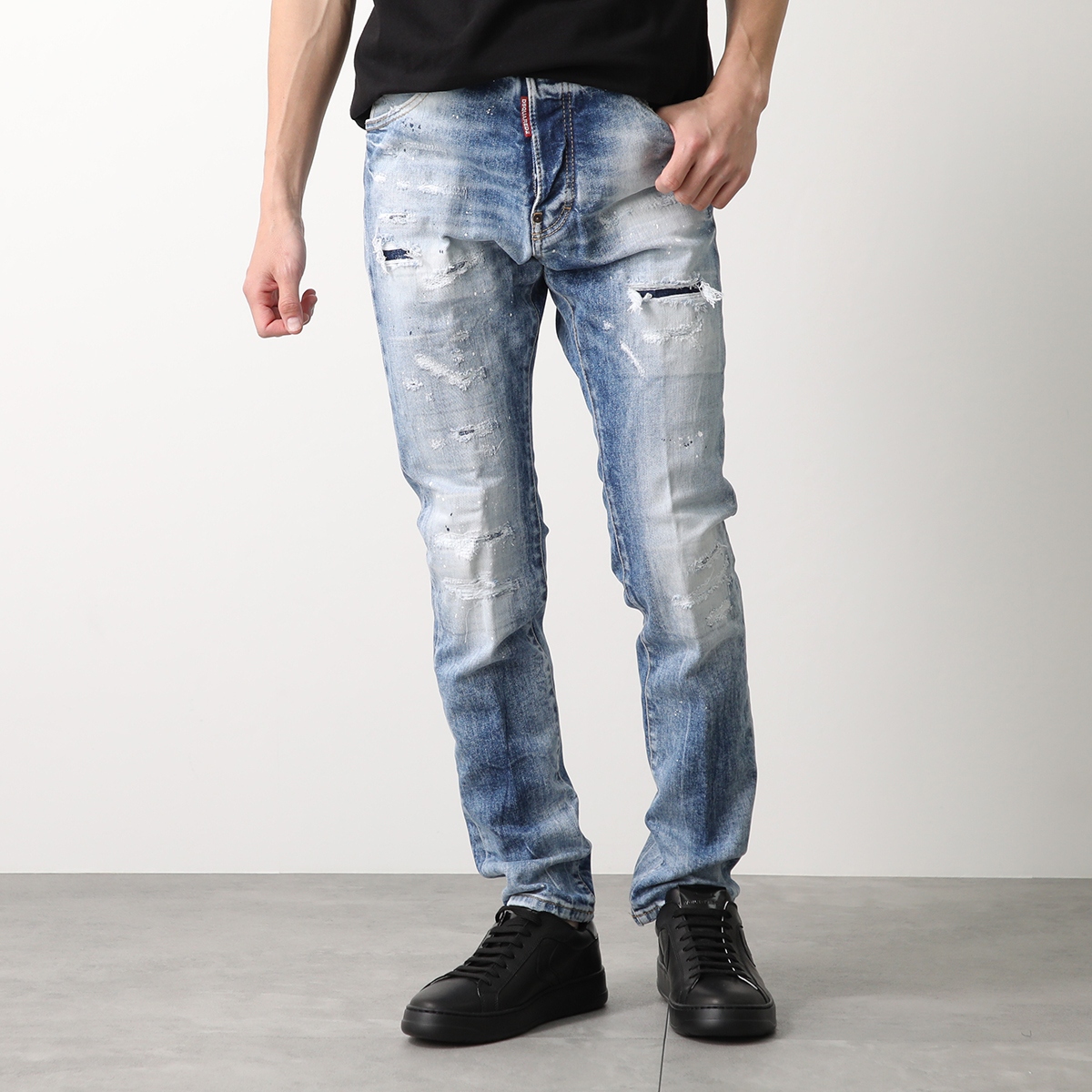 DSQUARED2 アルマーニさん専用 Men's luxury jacket - Dsquared2 worn-effect denim jacket writing
