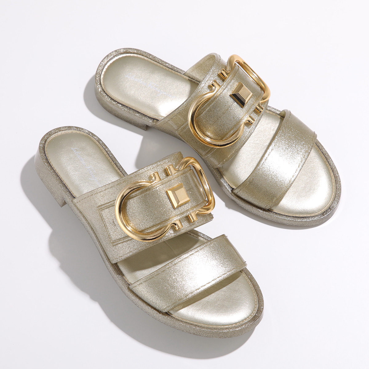 Ferragamo フェラガモ キッズ サンダル 31 19cm相当 Ferragamo フェラガモ キッズ サンダル 31 19cm相当