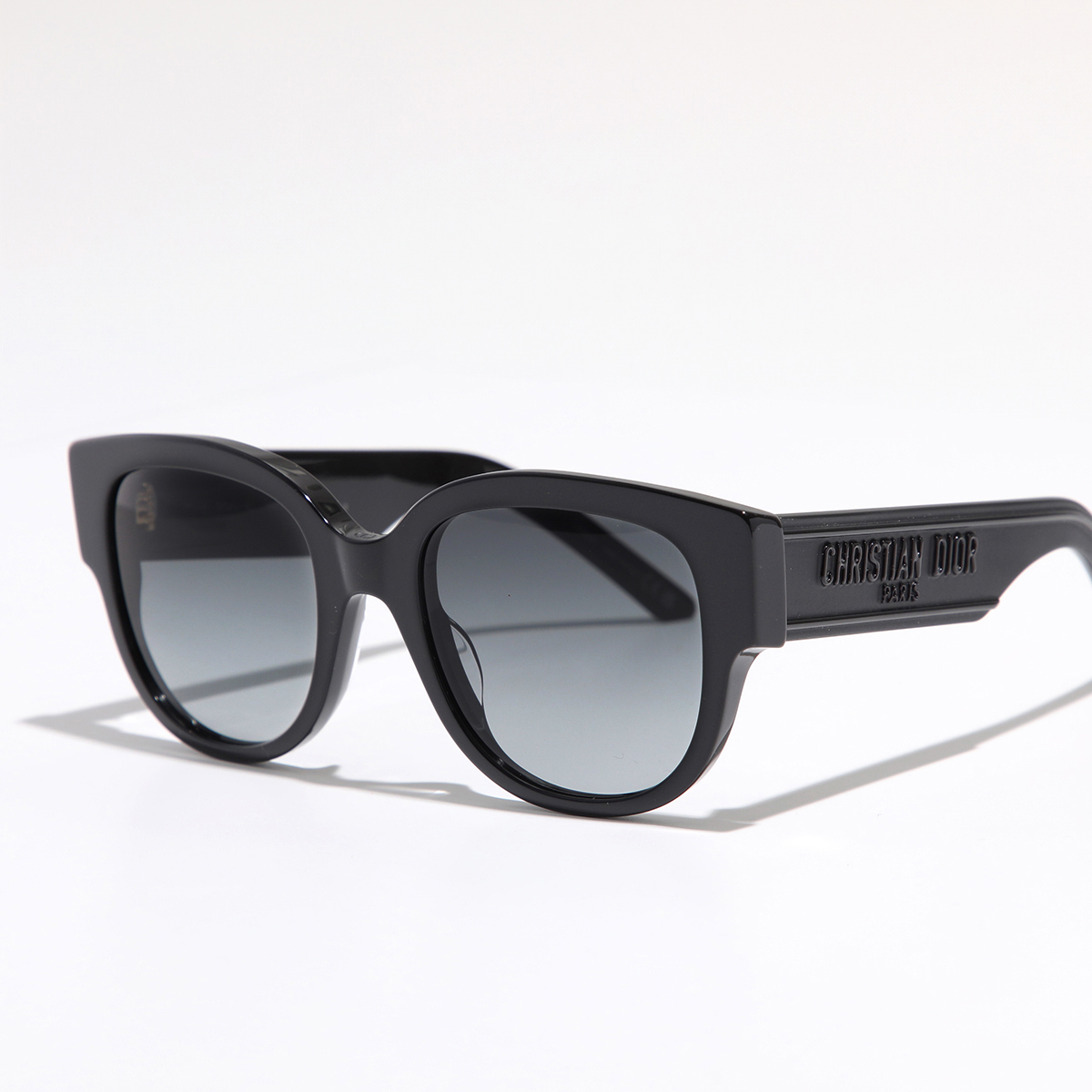 Christian Dior ディオール サングラス Wildior BU CD40021U 01B