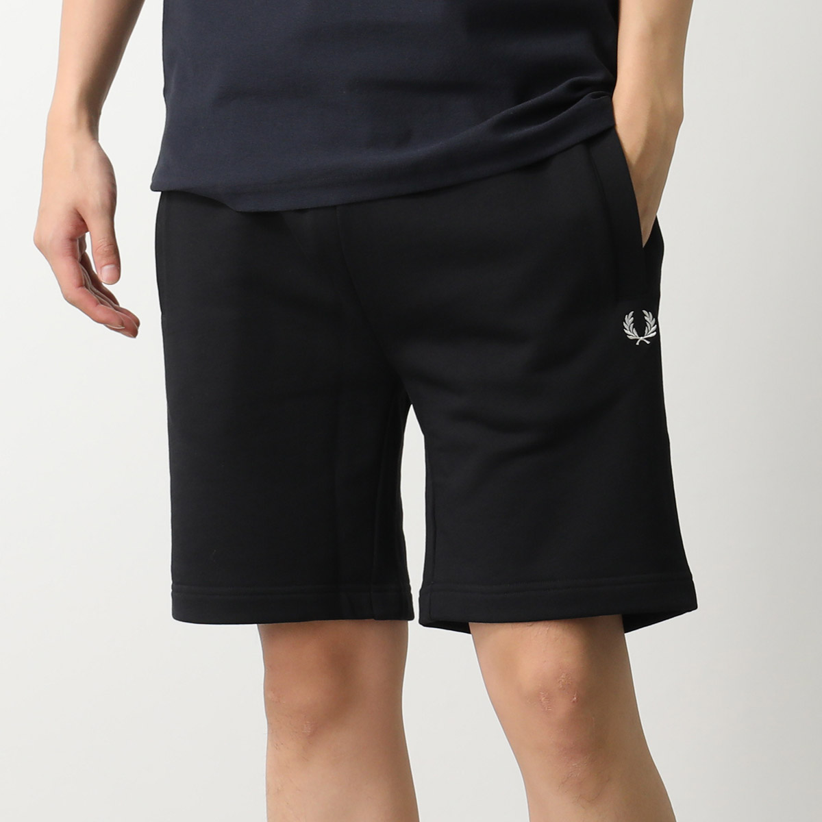FRED PERRY フレッドペリー ボーダー ヒッコリーハーフパンツ M