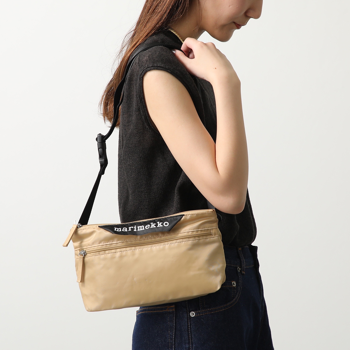 marimekko マリメッコ ショルダーバッグ NEAT CROSSBODY SOLID S marimekko マリメッコ ショルダーバッグ NEAT CROSSBODY SOLID S