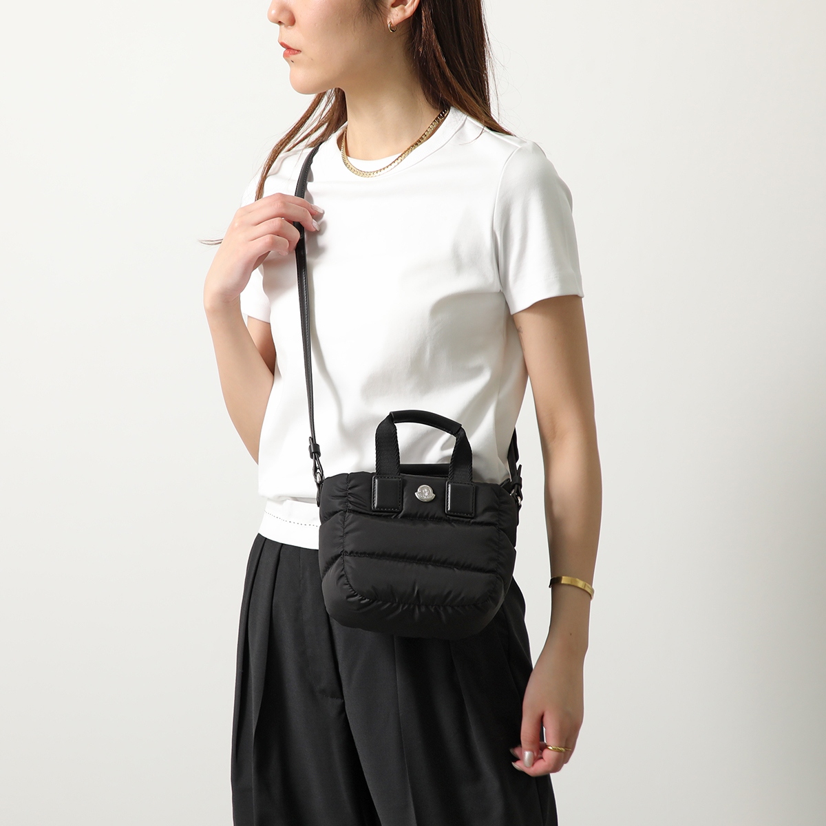 MONCLER モンクレール ショルダーバッグ MICRO CARADOC キャラ