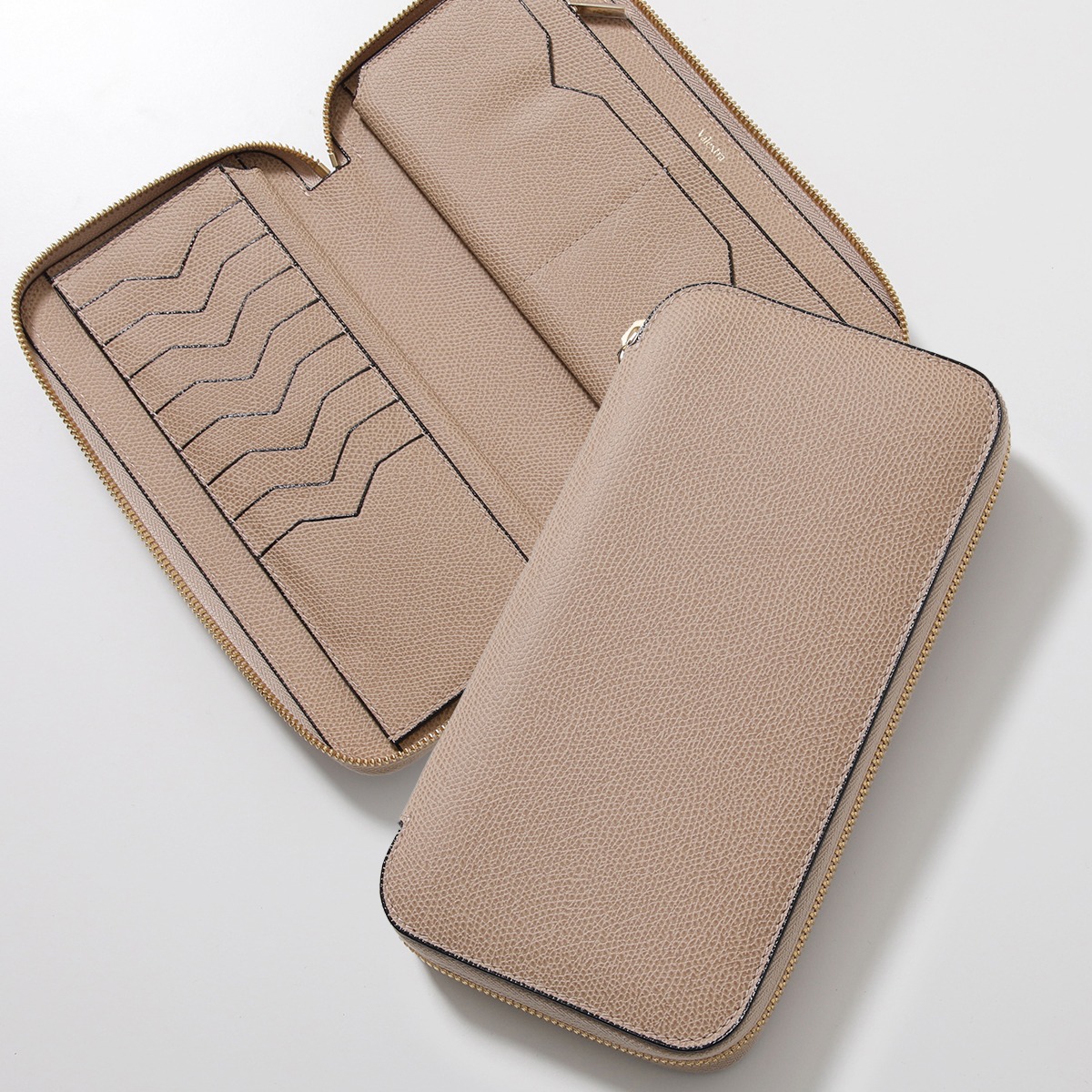 美品】Valextra ヴァレクストラ ラウンドジップ レザー 長財布 紺