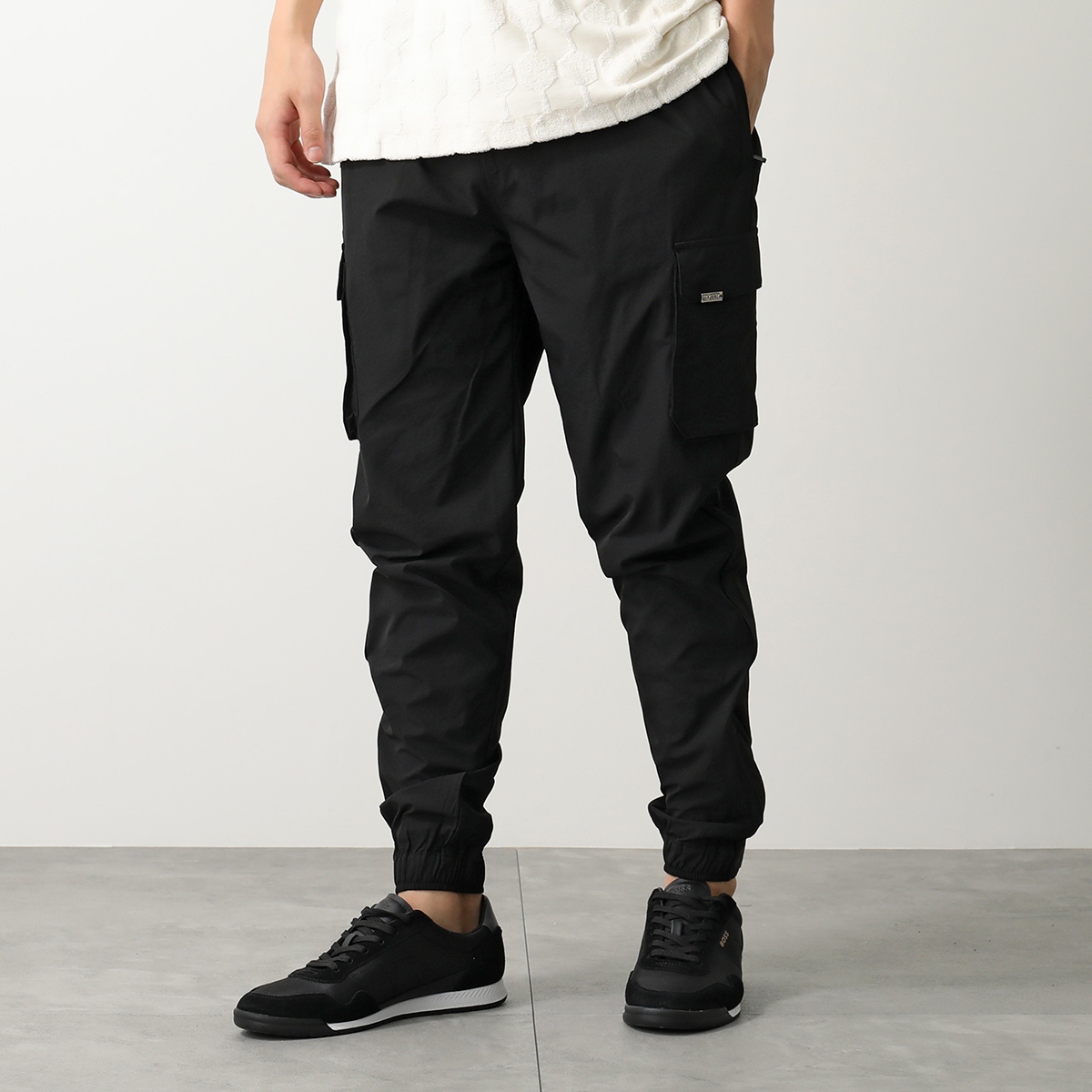 BALR. ボーラー カーゴパンツ Tech Cuffed Cargo Pants B1416 BALR. ボーラー カーゴパンツ Tech Cuffed Cargo Pants B1416