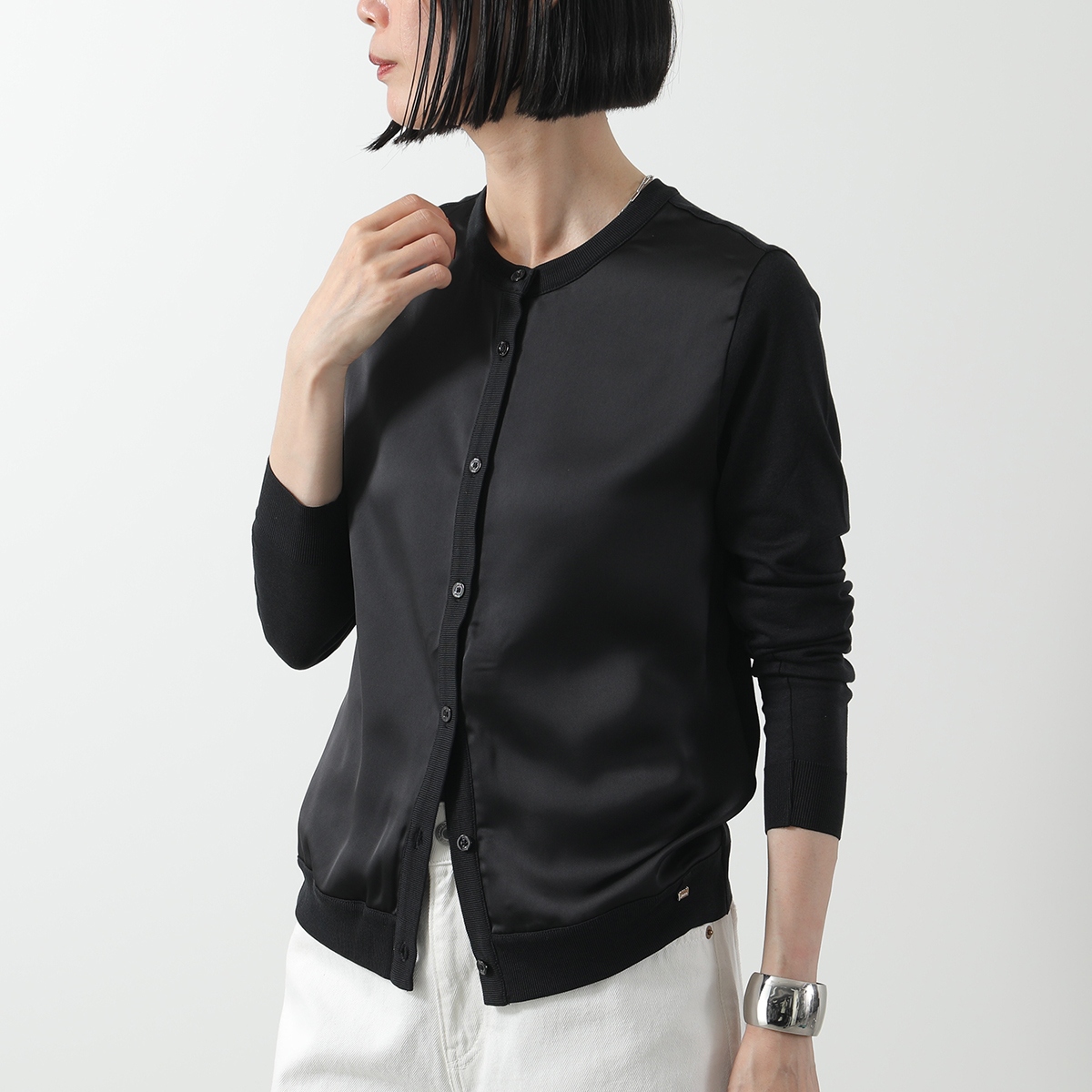 Herno 黒 ニット カーディガン金糸が使用されていてごうかです。 HERNO（ヘルノ） カーディガン JC000069D 52056 レディース クルー