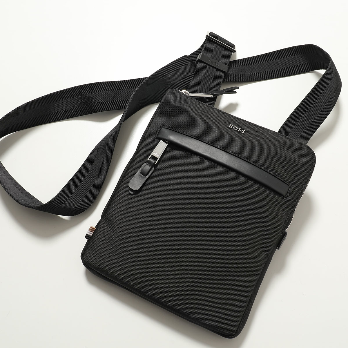 HUGO BOSSメッセンジャーバッグ HUGO BOSS BLACK ヒューゴボス ショルダーバッグ