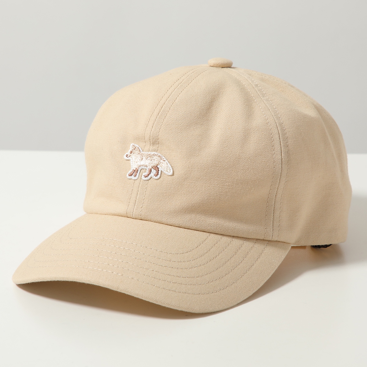 MAISON KITSUNE メゾンキツネ ベースボールキャップ OW06108