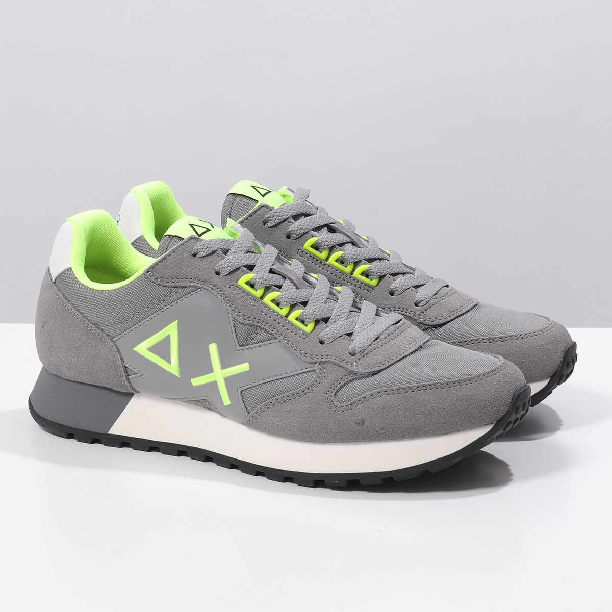 スクエア SUN68 サンシックスティーエイト スニーカー JAKI FLUO ジャキ Z44115