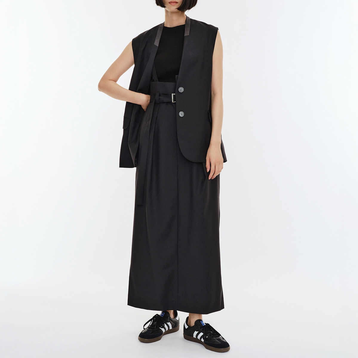 IORE イオレ スカート SUSPENDERS SKIRT サスペンダー IOR24AW
