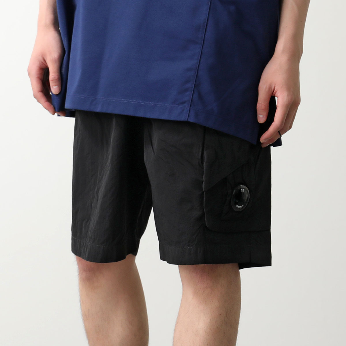 【新品未使用】CP COMPANY グレー ショートパンツ org.jpg
