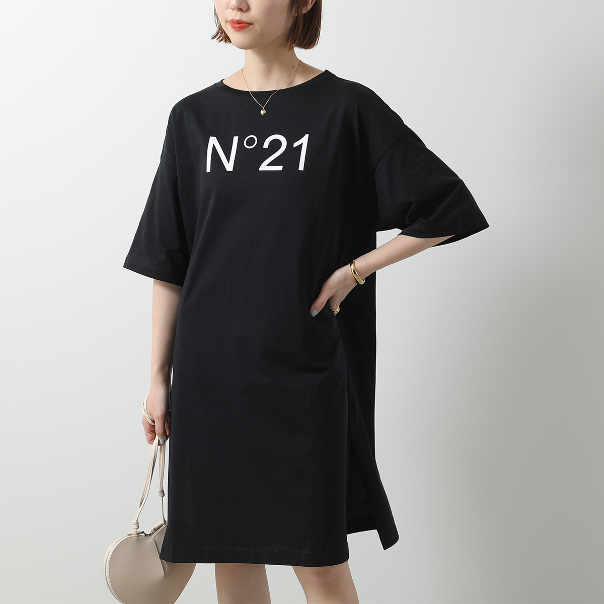 ヌメロヴェントゥーノ N21 ロゴ スウェットプルオーバー （GREY